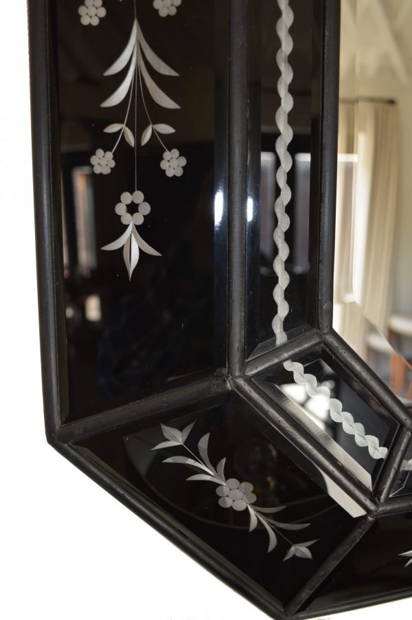 Black Glass Mirror 02